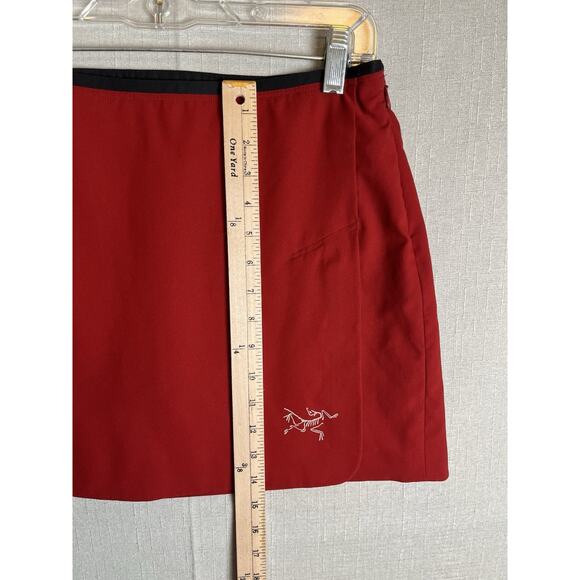Arcteryx Skort Womens Size Medium Athletic Running Micro Skirt Shorts *TINY FLAW - Picture 4 of 8